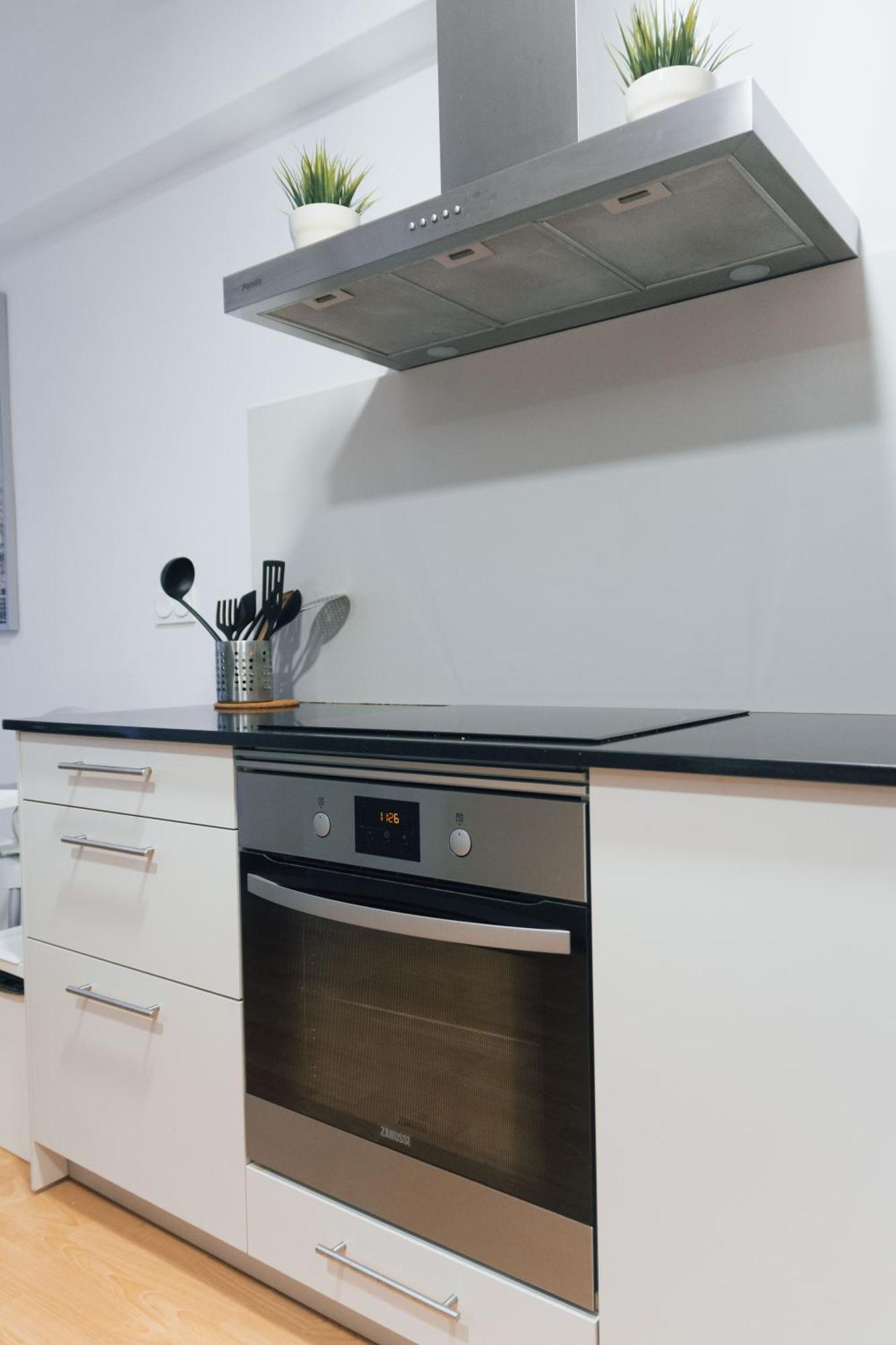 Apartamento Familiar Reformado En Amara, Estadio Anoeta, Donostia-Сан Себастиан Екстериор снимка