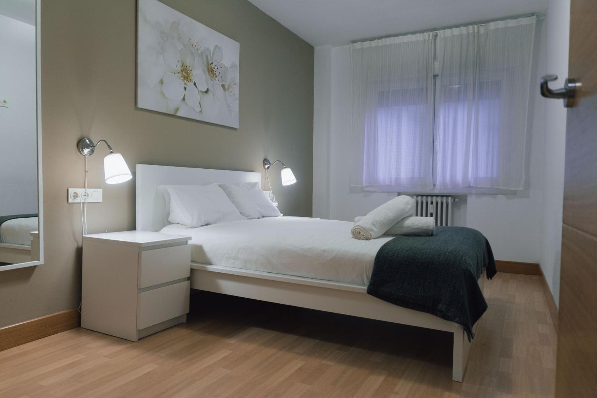 Apartamento Familiar Reformado En Amara, Estadio Anoeta, Donostia-Сан Себастиан Екстериор снимка