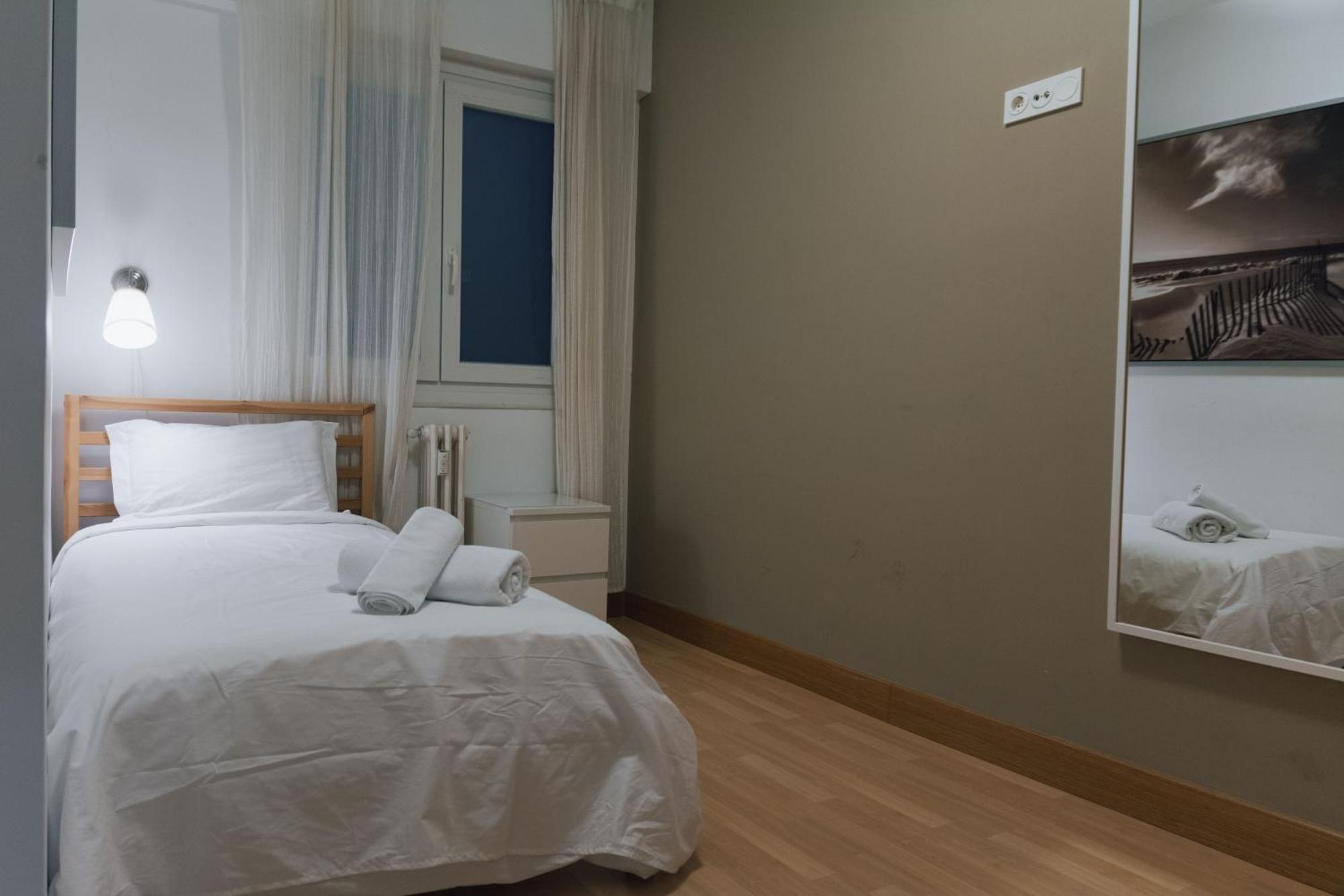 Apartamento Familiar Reformado En Amara, Estadio Anoeta, Donostia-Сан Себастиан Екстериор снимка