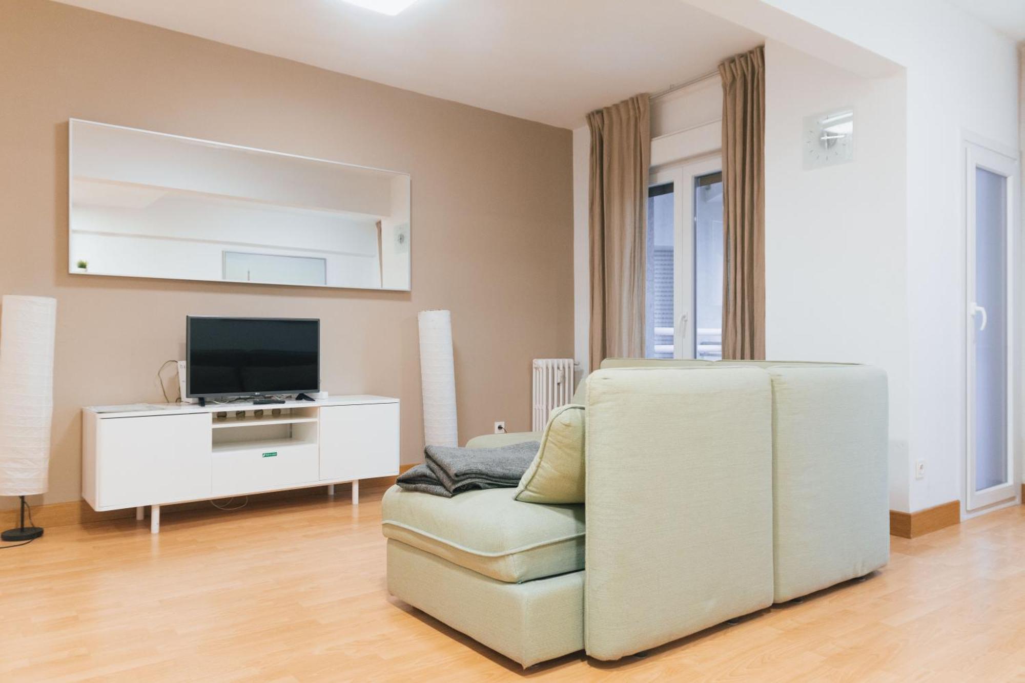 Apartamento Familiar Reformado En Amara, Estadio Anoeta, Donostia-Сан Себастиан Екстериор снимка