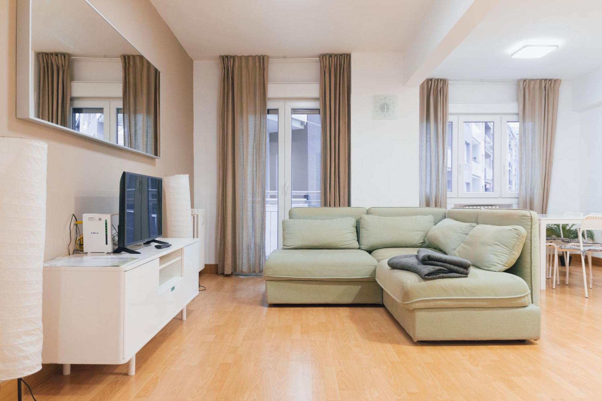 Apartamento Familiar Reformado En Amara, Estadio Anoeta, Donostia-Сан Себастиан Екстериор снимка