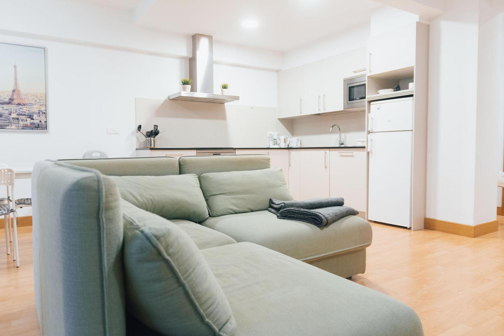 Apartamento Familiar Reformado En Amara, Estadio Anoeta, Donostia-Сан Себастиан Екстериор снимка